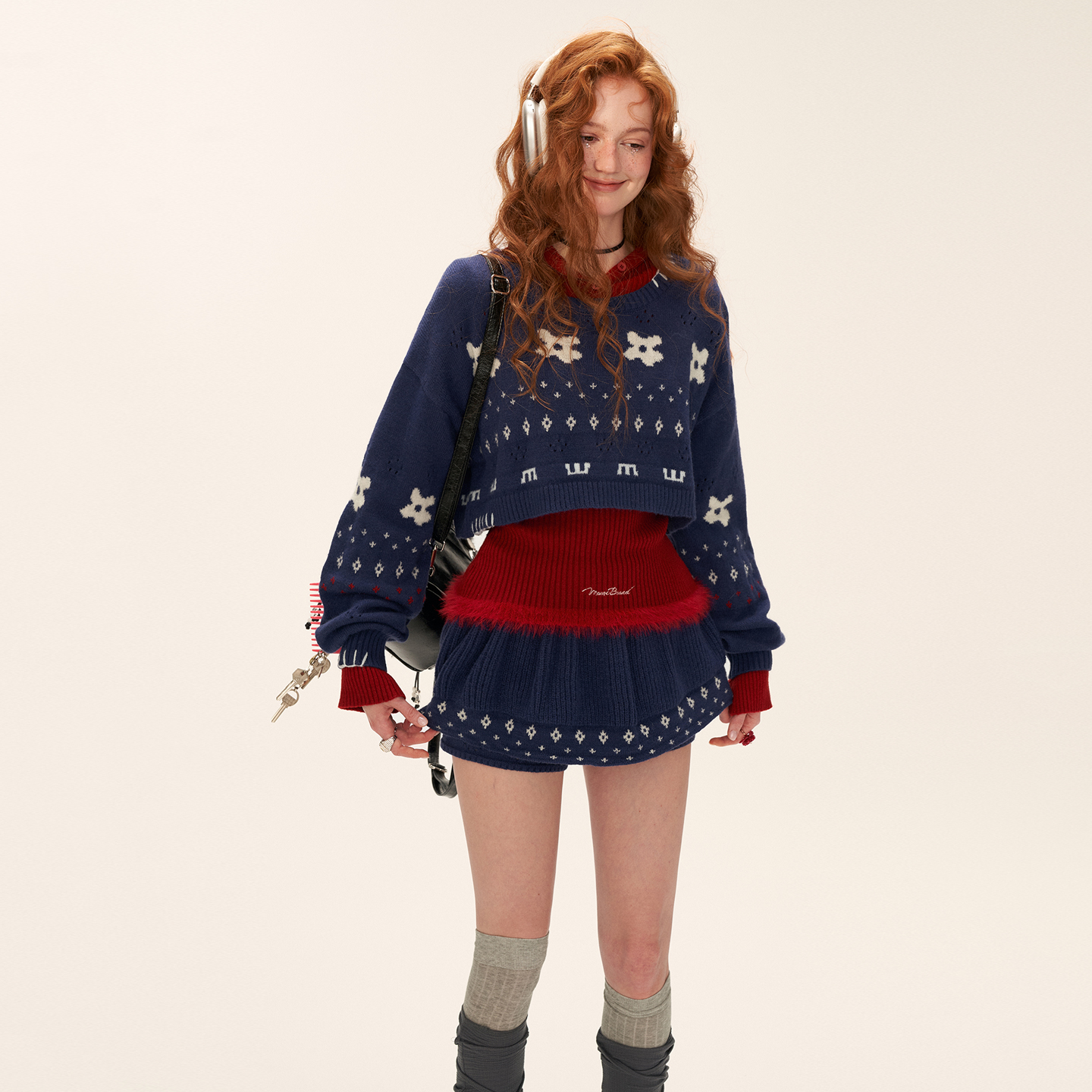 MAMC星星花朵提花圆领短款毛衣针织衫2025秋冬新款宽松慵懒风上衣 - 图0