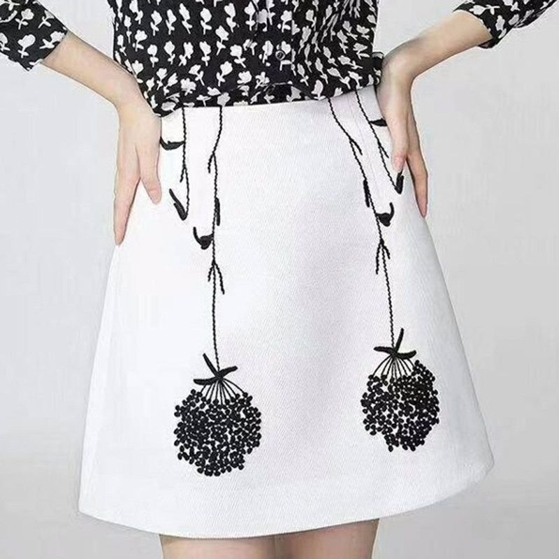  新颖阿玛施正半身裙