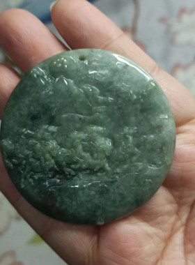 翡翠吊坠生肖马牌八骏图圆牌
