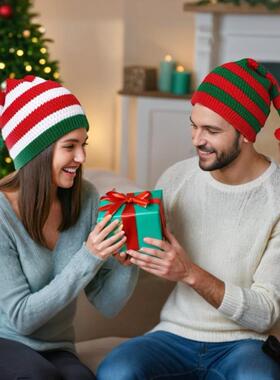 Christmas Knitted Hat Knitted Christmas Hat针织圣诞节帽