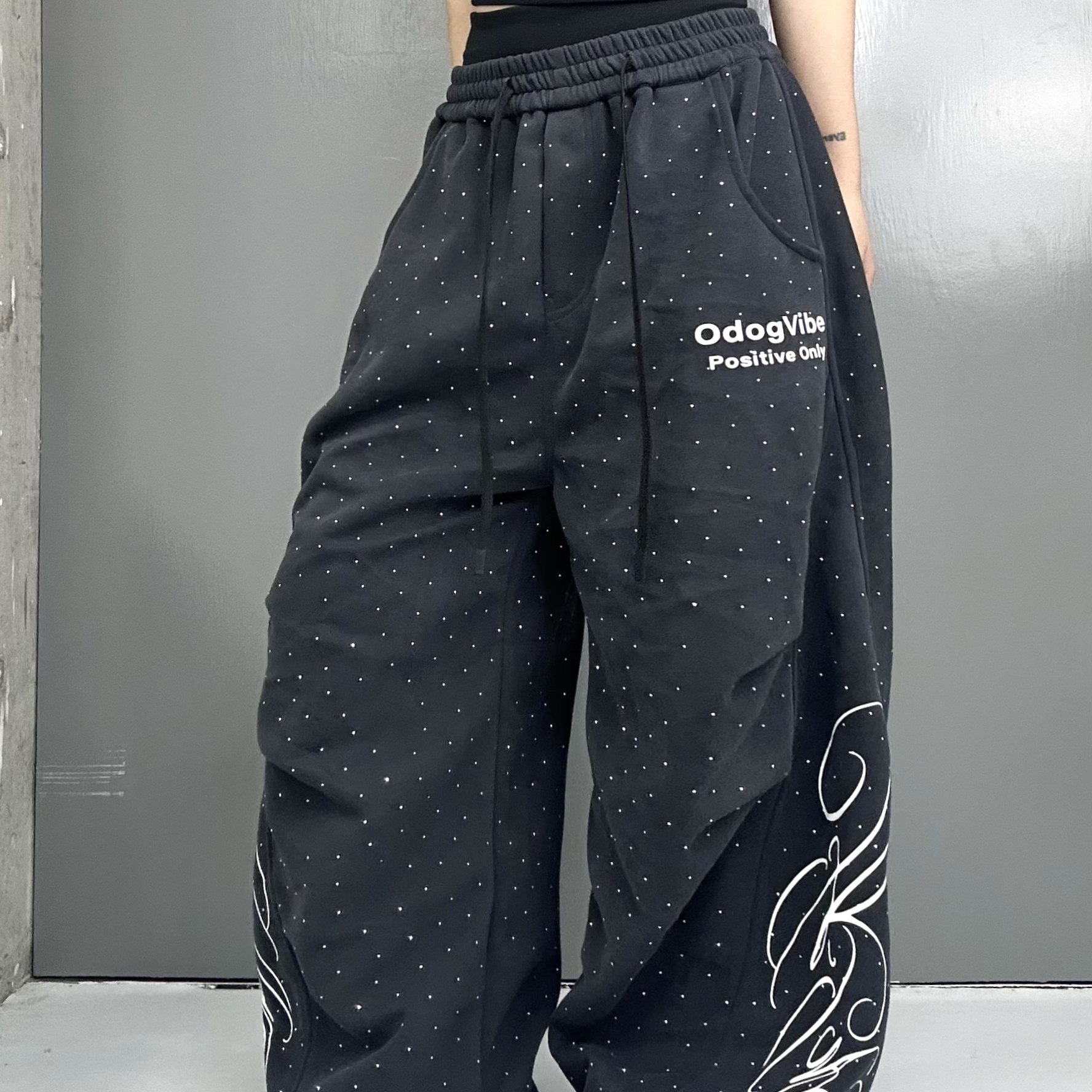 O-DOG 满钻手写字卫裤 简约限定百搭舞蹈裤子四季透气男女款odog,淘宝优惠券,粉丝福利购,淘宝优惠卷