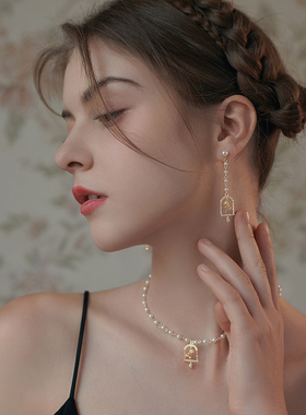 设计感小众法式浪漫风珍珠项链