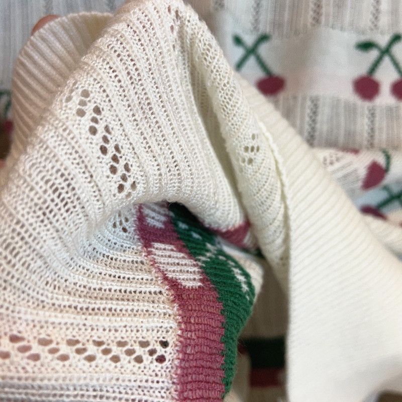 霏融早秋新款宽松细羊毛针织打底衫 霏融毛针织衫