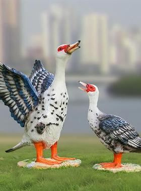 玻璃钢彷真鸭子雕塑户外公园装饰品绿头鸭番鸭白鸭摆件家禽大模型