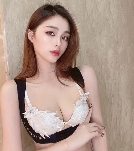 Micisty密汐皙迪胸托聚拢上托胸部防下垂矫正背带内衣收副乳束胸 - 图1