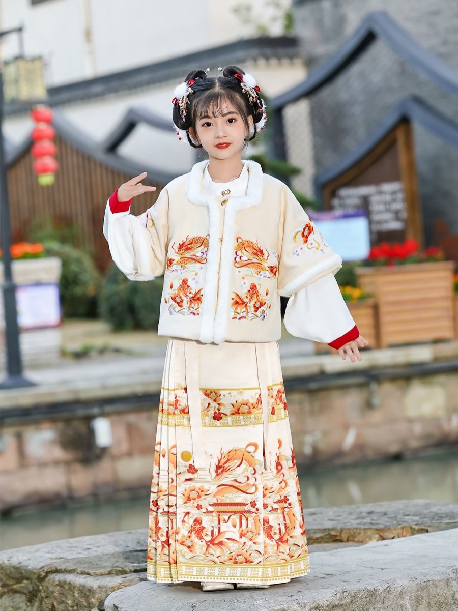 2024新年衣服女童元旦国风龙年女宝拜年服冬季母女亲子唐装过年服 - 图2