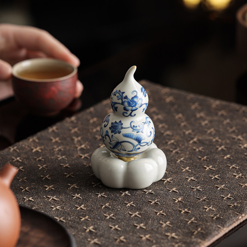 青花汝窑旋转葫芦茶宠摆件精品可养茶盘功夫茶具桌面中式高端装饰,淘宝优惠券,粉丝福利购,淘宝优惠卷