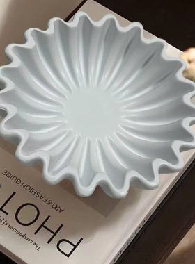 现货凹槽荷叶边装饰碗客厅造型咖啡桌书架和控制台桌造型摆件