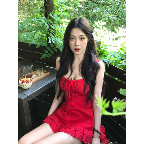 XZY 微胖法式气质红色吊带连衣裙女25年夏季设计感收腰显瘦A字裙 - 图3