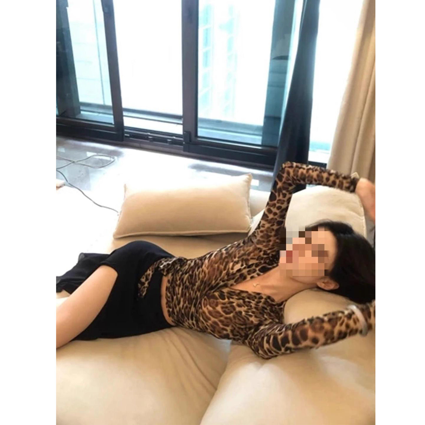 XZY 微胖御姐轻熟风豹纹V领长袖上衣女25年夏不规则开叉半裙套装,淘宝优惠券,粉丝福利购,淘宝优惠卷