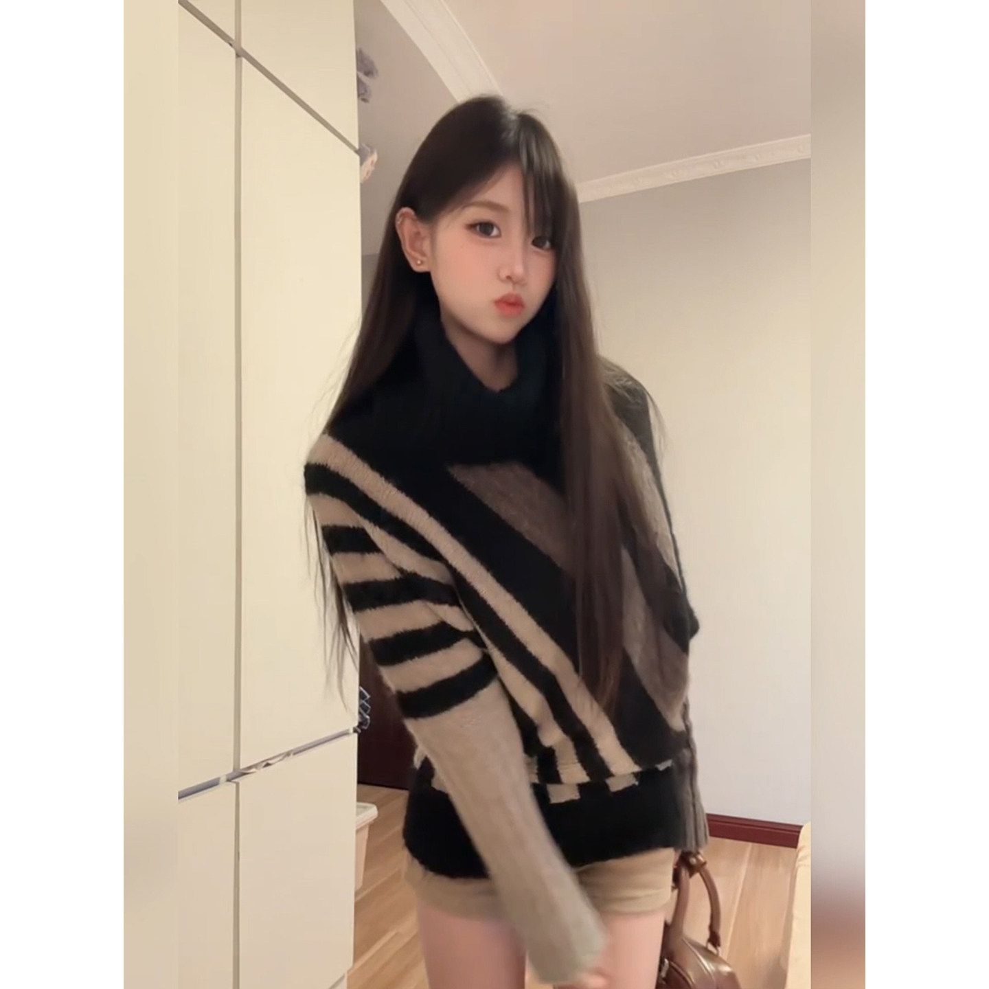 XZY 微胖古早辣妹撞色条纹针织毛衣女25年秋宽松显瘦多种穿法上衣,淘宝优惠券,粉丝福利购,淘宝优惠卷