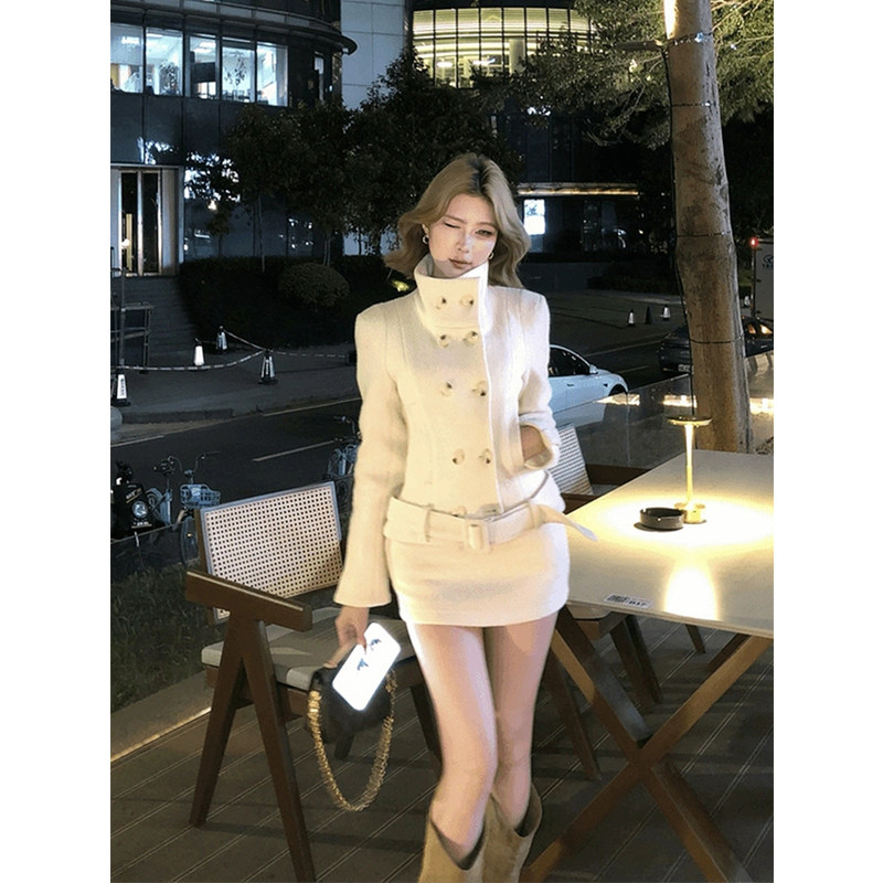 XZY 微胖御姐气质杏色双排扣毛呢外套女25年冬季高腰包臀半裙套装,淘宝优惠券,粉丝福利购,淘宝优惠卷