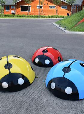 户外仿真七星瓢虫玻璃钢摆件甲壳虫雕塑游乐场园林草坪甲虫装饰品