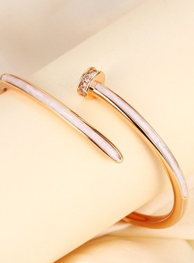 2026跨境精工贝母光身钉子手镯女简约小众百搭时尚个性开口手环镯