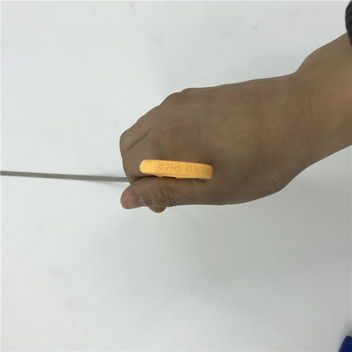 适用于现代悦动瑞纳朗动起亚K2K3福瑞迪发动机机油尺引擎测量标尺 - 图1