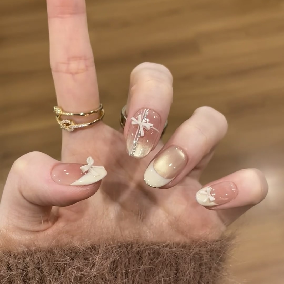 新款纯手工穿戴甲纯欲风设计师款小众短款高颜值粉嫩蝴蝶结美甲,淘宝优惠券,粉丝福利购,淘宝优惠卷