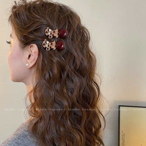 豹纹小狗圆珠侧边夹发夹女2025新款高端发卡子碎发刘海夹前额头饰 - 图3