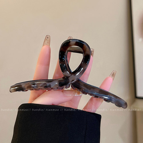 复古豹纹高级感发夹女2026新款高端后脑勺大号鲨鱼夹抓夹头饰夹子 - 图1