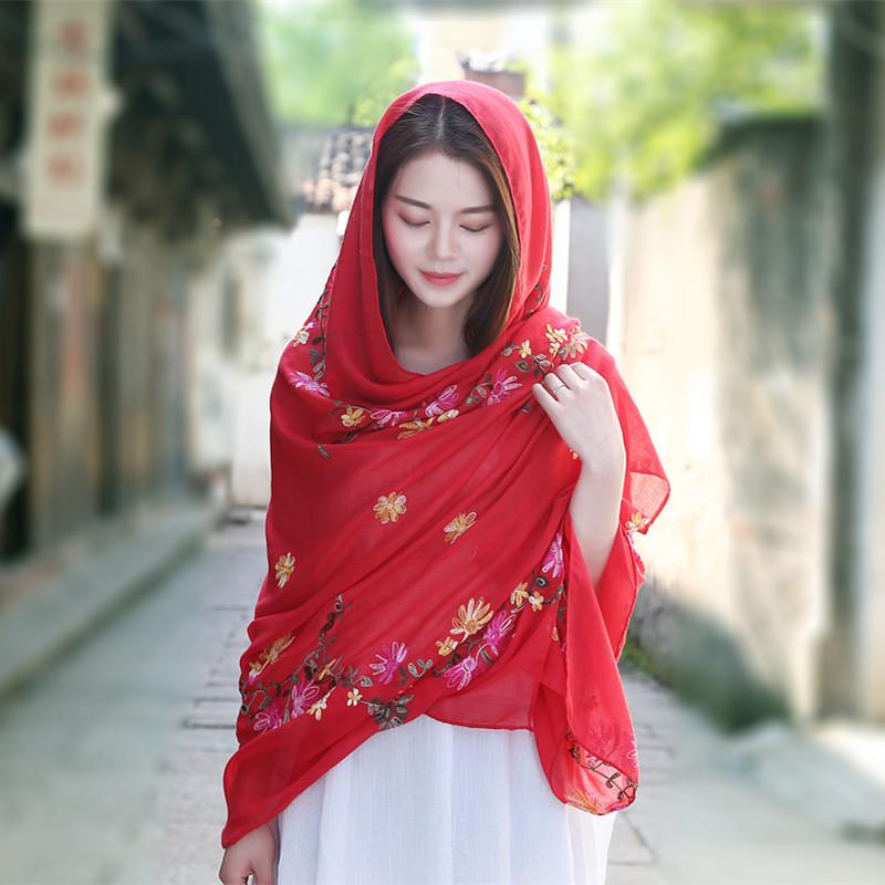 2025新款刺绣棉麻围巾 旅游防晒民族风丝巾女海边沙滩巾披肩定制