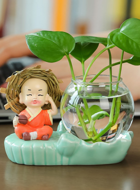 创意草帽小和尚水培玻璃花瓶客厅办公室桌面装饰摆件水养器皿陶瓷