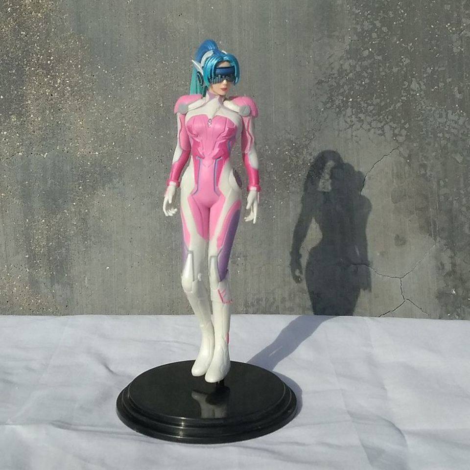 和平精英皮肤和平精英火箭少女101摩托车皮肤人物手办模型玩具摆件礼物包装