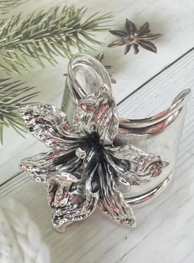 复古金属立体大花朵开口手镯女小众轻奢高级感宽版臂环手环手饰