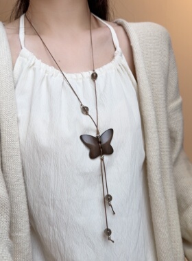 木质蝴蝶长款串珠流苏挂脖项链