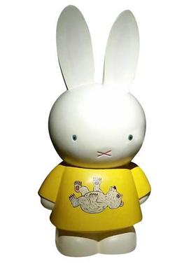 大型卡通米菲兔玻璃钢雕塑户外商场网红店门口开业装饰品落地摆件