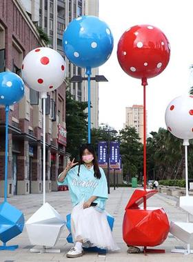 玻璃钢户外大型几何气球雕塑商场广场售楼处步行街仿真棒棒糖摆件