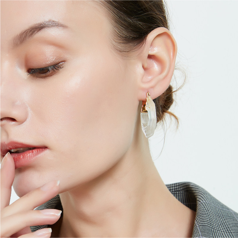 奥米迪奥日韩气质六边形透明耳环 aomidior耳环