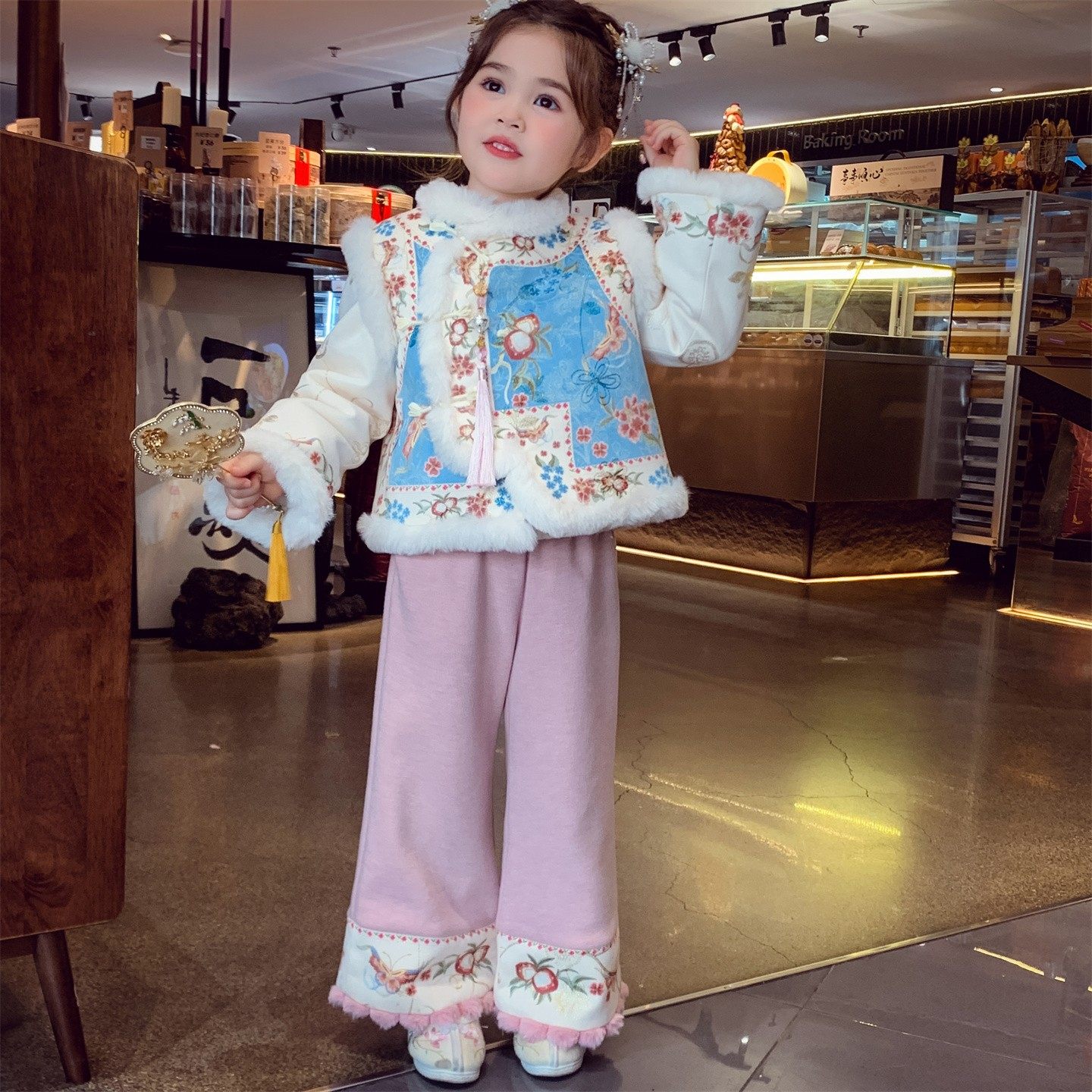 女童国风长裤冬装2025新款儿童新中式加绒直筒阔腿裤女孩百搭裤子,淘宝优惠券,粉丝福利购,淘宝优惠卷