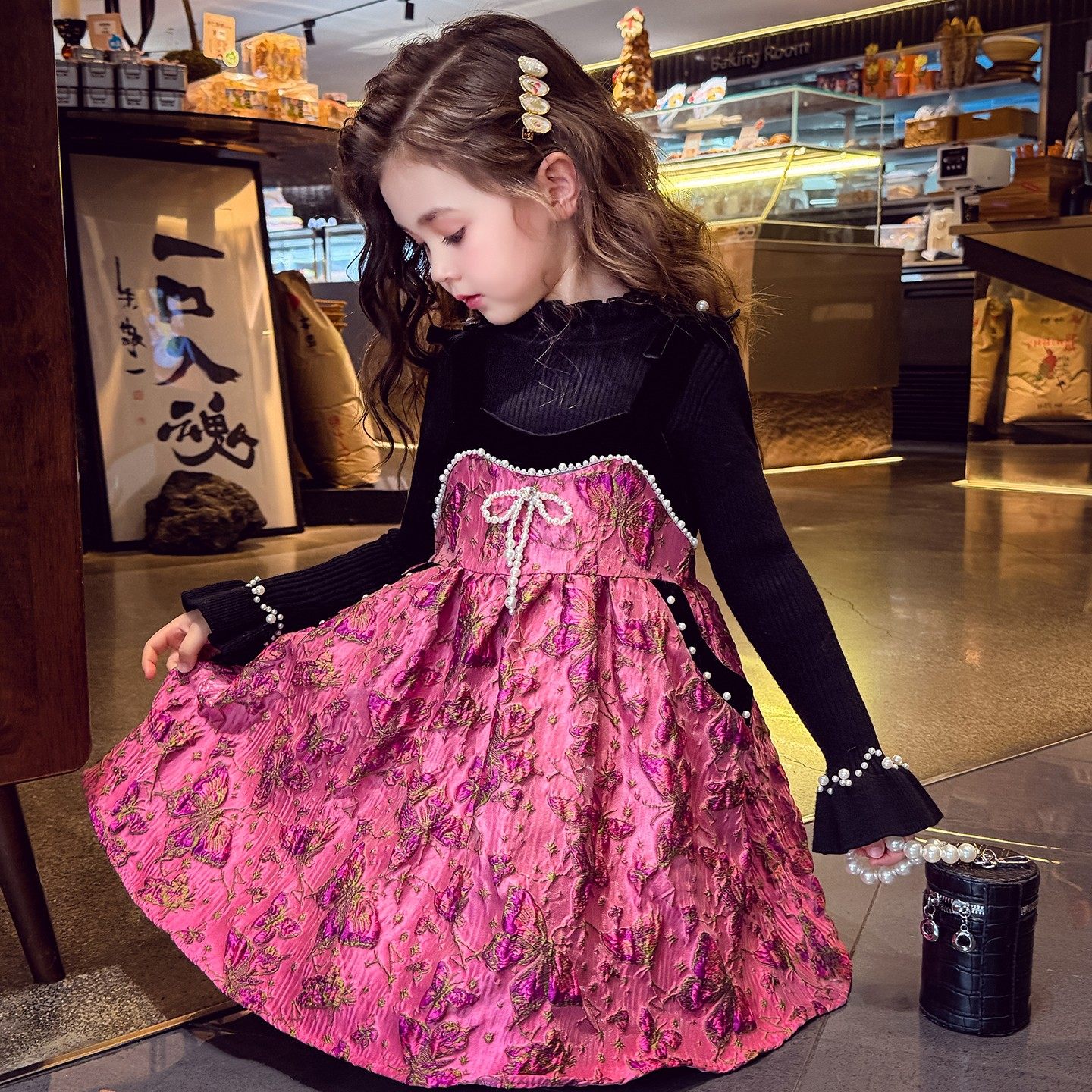 女童法式加绒吊带裙冬装2025新款儿童韩版网红蝴蝶丝绒礼服裙生日,淘宝优惠券,粉丝福利购,淘宝优惠卷