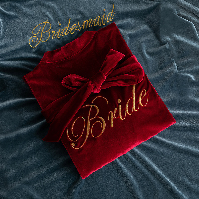 新娘金丝绒春秋冬结婚酒红色晨袍 叶妆睡袍/浴袍