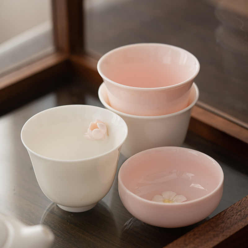 羊脂玉品茗杯个人杯陶瓷单杯功夫茶具茶杯白瓷手工捏花日式主人杯 - 图2