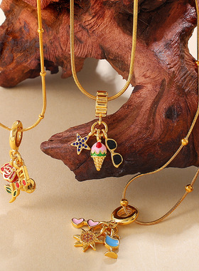 熹薇森林欧美复古风卡通diy高跟鞋吊坠项链不锈钢镀18k金百搭