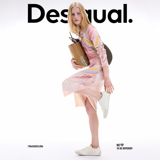 Desigual blogger's same style 25 autumn and winter new printed embroidered slim stretch knitted dress