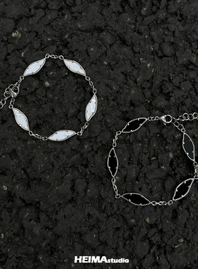 “榔克雅宝”贝母手链