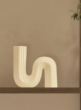 花瓶北欧高档酒柜摆件客厅餐桌家居饰品电视柜高级装饰玄关艺术品