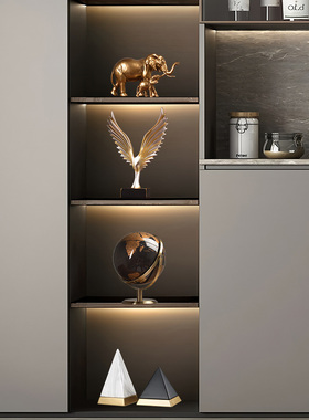 新中式高档金属摆件招财创意