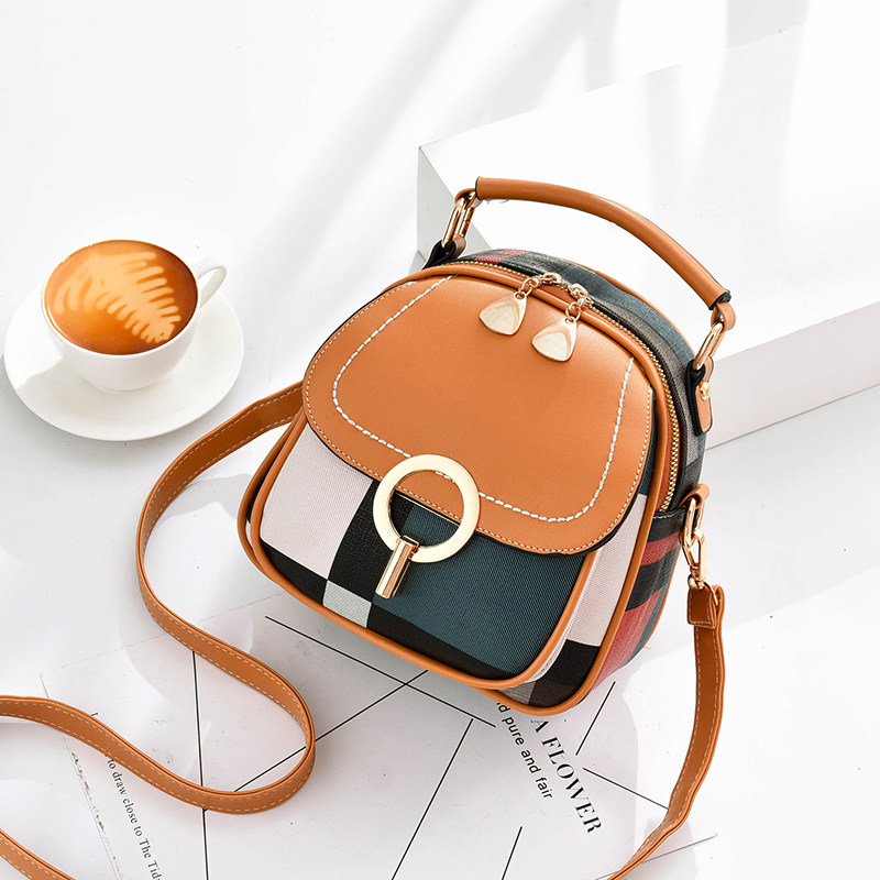 2022新款今年流行手机包女斜挎女包 莎迪龙小方包