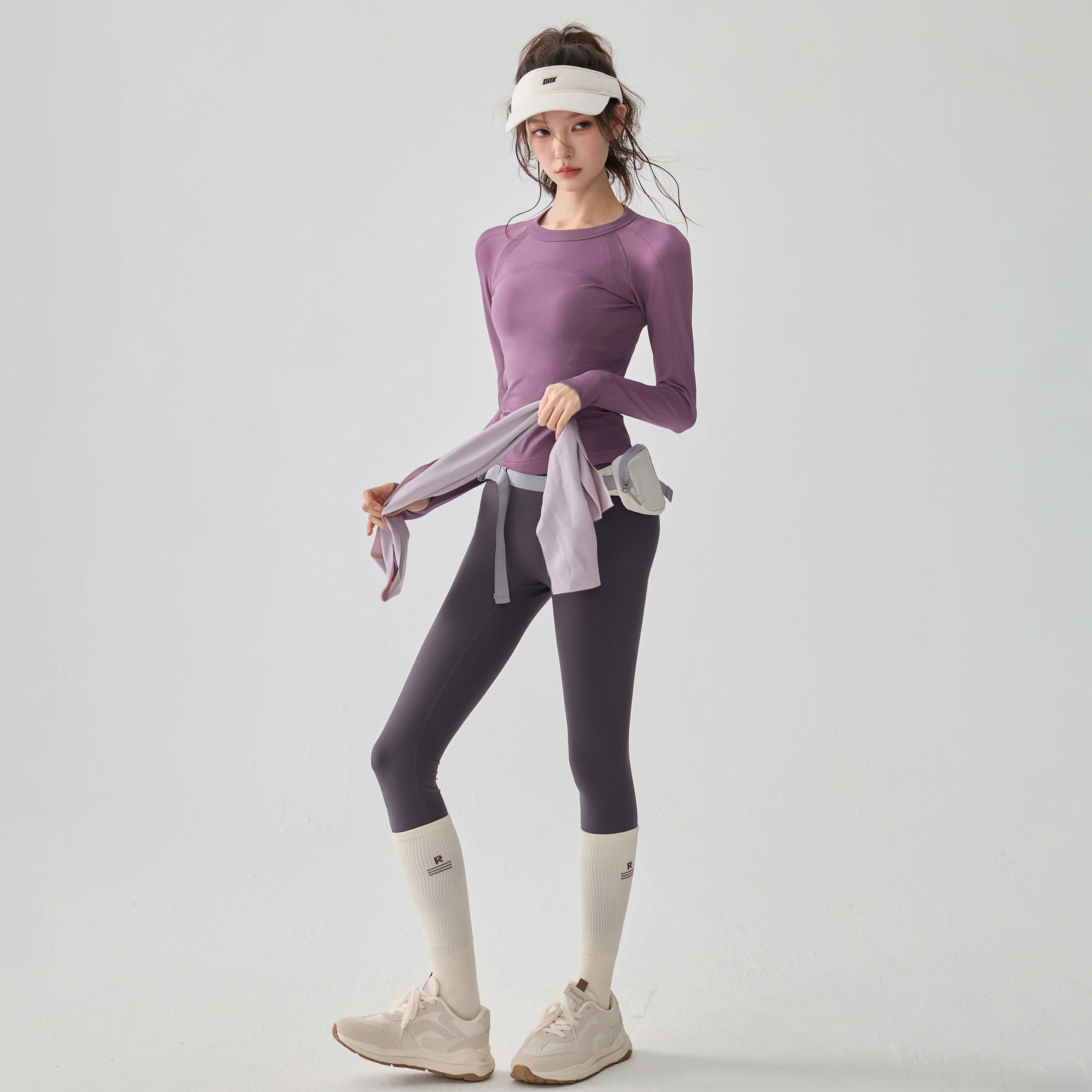 瑜伽服女速干运动健身上衣专业普拉提跑步训练弹力修身长袖T恤秋 - 图3