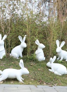 几何兔子雕塑商场售楼处公园草坪玻璃钢抽象动物园林景观装饰摆件