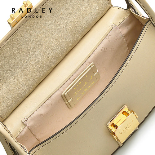 【合并】Radley英国奢品米色拼接牛皮斜挎马鞍包小号蛇纹 - 图1
