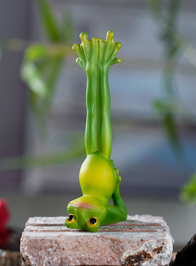 可爱瑜伽青蛙摆件家居客厅装饰品