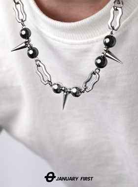 钛钢古巴铆钉拼接项链ins