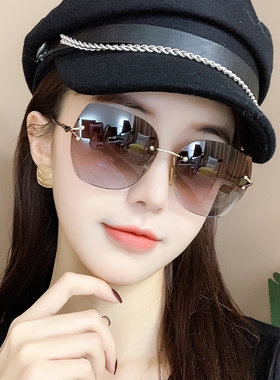 2021年新款太阳镜女潮大框圆脸