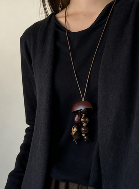 新中式文艺风果壳设计感项链长款植物果实菩提毛衣链复古个性配饰