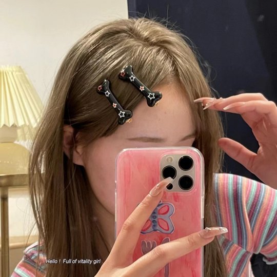 srrmhyn日系元气少女发夹y2k辣妹星星刘海夹头饰甜酷星星印花骨头