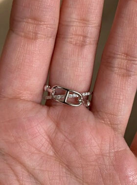 中古老钱风爆闪猪鼻子交叉戒指