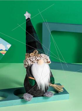 New Christmas decorations hbroom plaid hat doll faceless dol